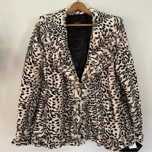 Damselle New York Faux Fur Cheetah Print Jacket - Picture 1 of 16